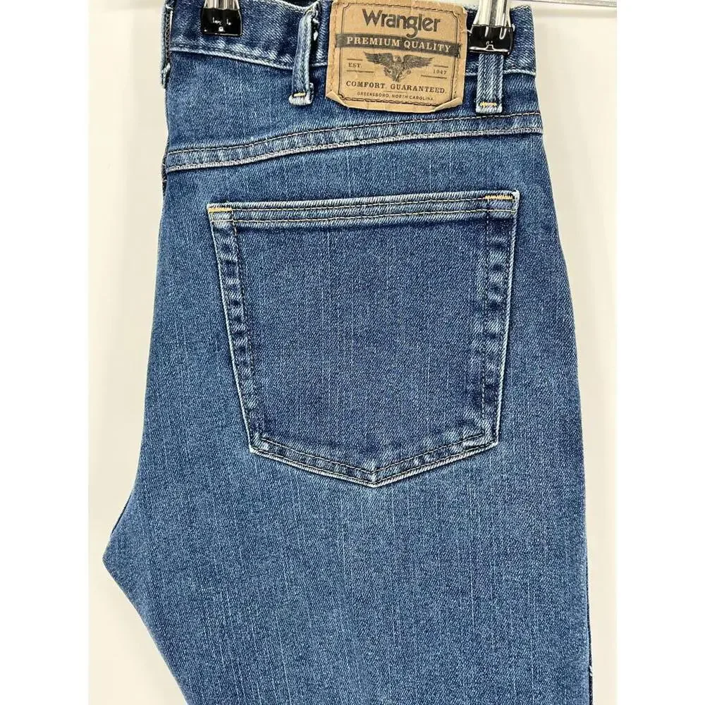 Wrangler Regular Fit Denim‎ Jeans Size 34x29 Classic Blue Cotton Blend
